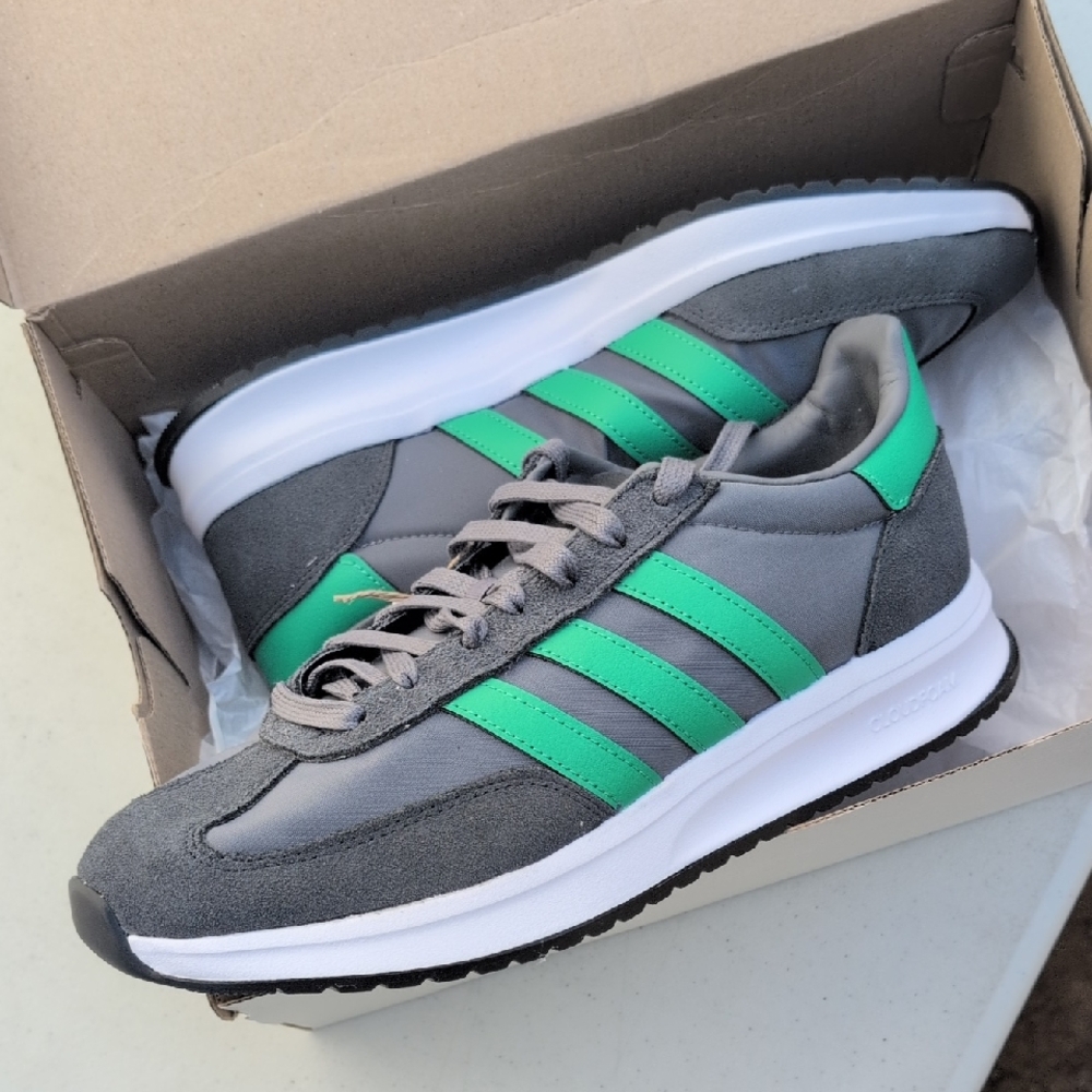 Adidas Run 70's 2.0 - Grey Green - Men's Size 10.5 ( JI4921 )